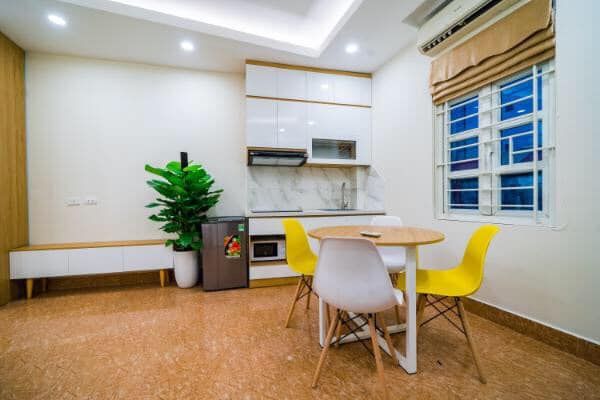 Cho thuê CCMN ở ngay ngã 4 Hồ Tùng Mậu - Xuân Thuỷ nhà mới xây new 100% chưa ai ở , nội thất mới.