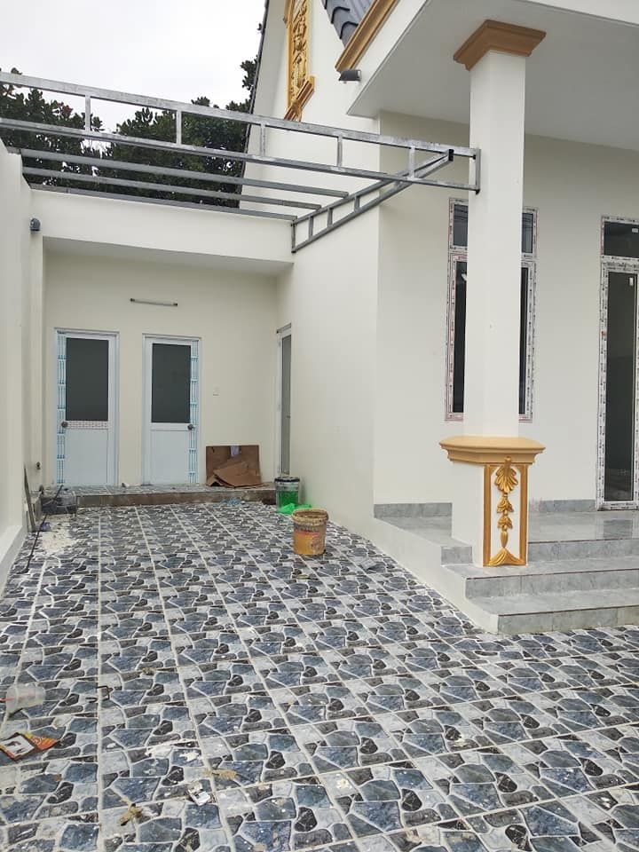 CẦN BÁN GẤP 7 CĂN NHÀ THÁI MẶT ĐƯỜNG NHỰA 13M ĐI THÔNG, VỊ TRÍ ẤP BƯNG TRANG PHƯỜNG TIẾN THÀNH