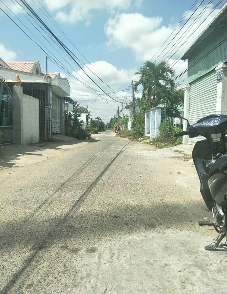 BÁN ĐẤT DIỆN TÍCH VỪA XÀI, GIÁ TỐT, ĐƯỜNG Ô TÔ, LONG PHƯỚC, LONG HỒ, VĨNH LONG