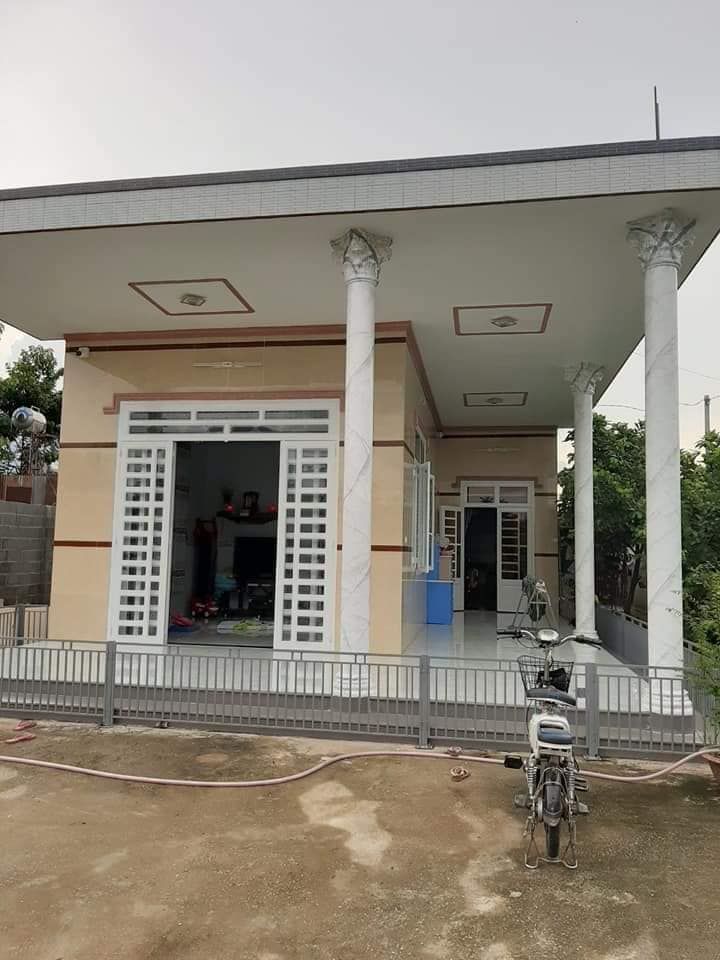 cần bán nhà và đất cách ngã năm đoàn thị điểm 500m gần trường cấp 1va trường mầm non.chợ.bênh viện