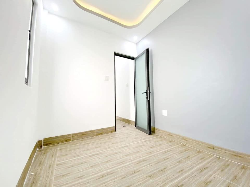 BÁN NHÀ TRỆT LẦU MỚI ĐẸP, GÓC 2 MẶT TIỀN TRỤC CHÍNH HẺM 49 QUANG TRUNG, XUÂN KHÁNH.