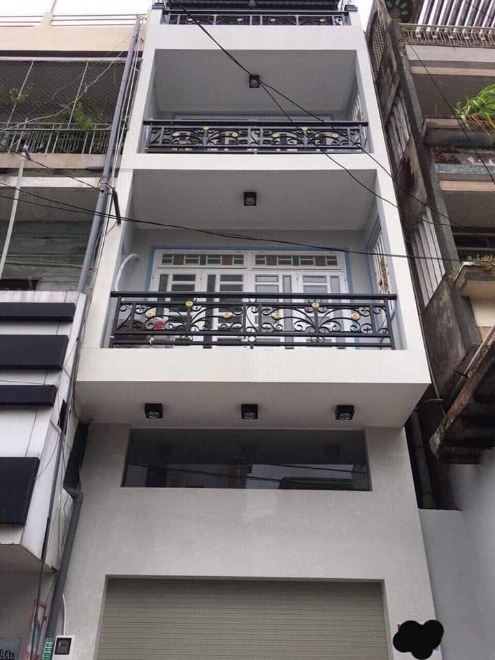 Chủ cần bán gấp nhà mặt tiền kinh doanh đường Lãnh Binh Thăng p.13 q.11