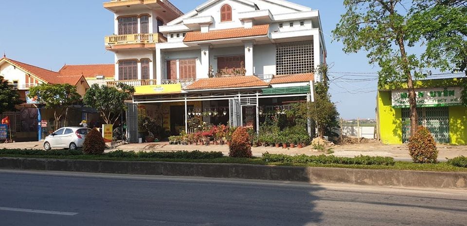 Cho thuê nhà làm mặt bằng kinh doanh gần chợ 118 Lý Thánh Tông 9m x 25m (225m2)