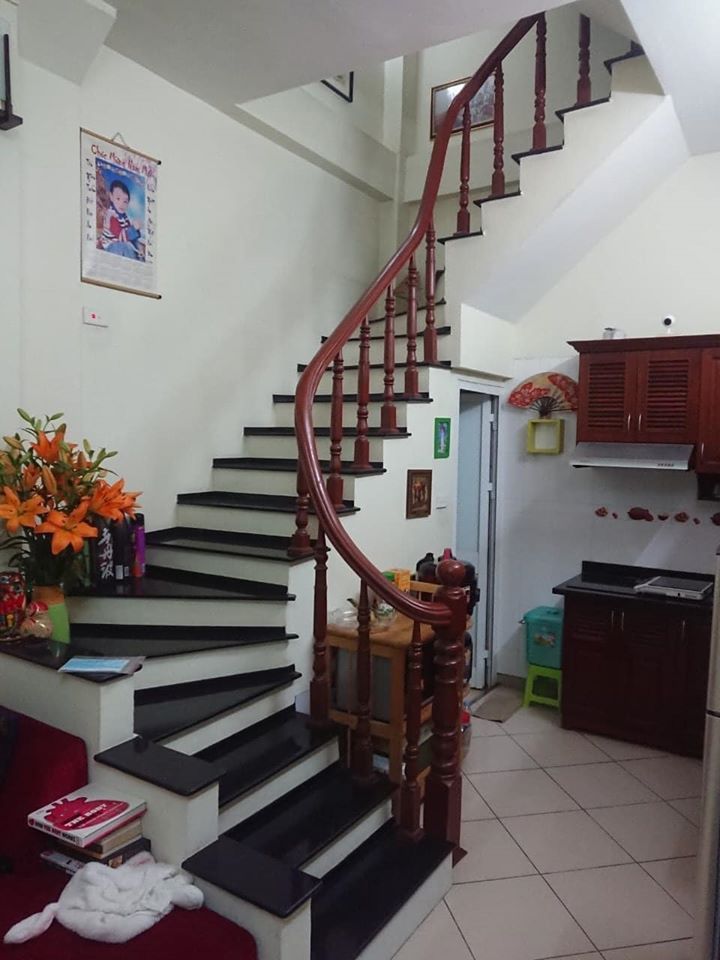 Cho thuê nhà ngõ 196 Hoàng Sâm, Nghĩa Đô, Cầu Giấy.
