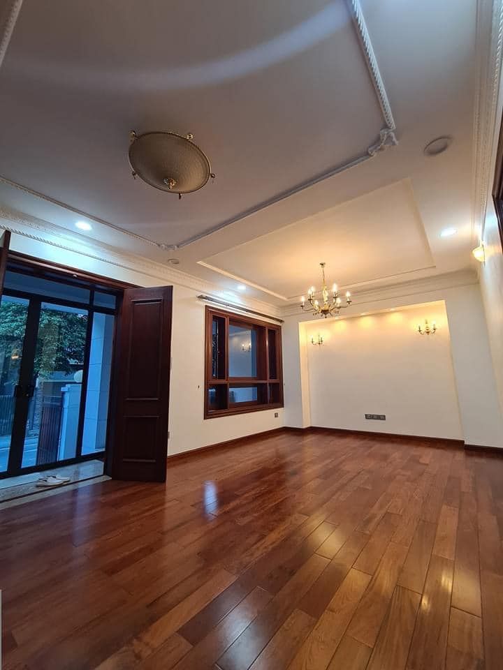 BÁN NHÀ ĐẠI TỪ 34M2,5 TẦNG, 3 NGỦ, KINH DOANH THUẬN TIỆN, NHỈNH 2,4 TỶ