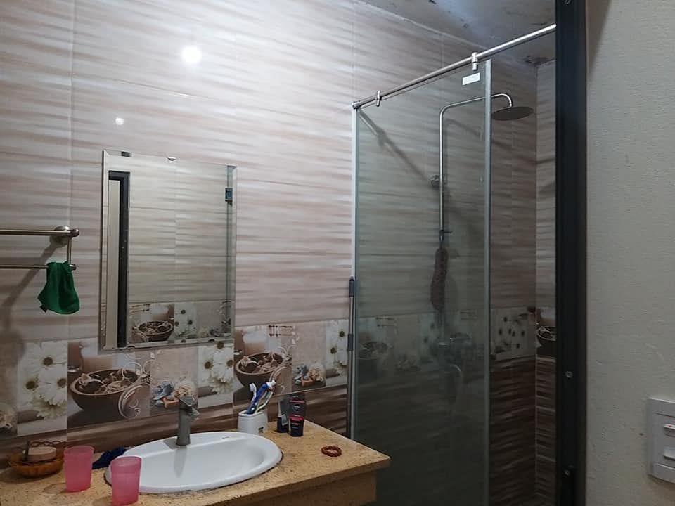 cần bán nhà tại đường Trần Đăng Ninh, TP. Sơn La. Cách quốc lộ 6 chỉ hơn chục mét