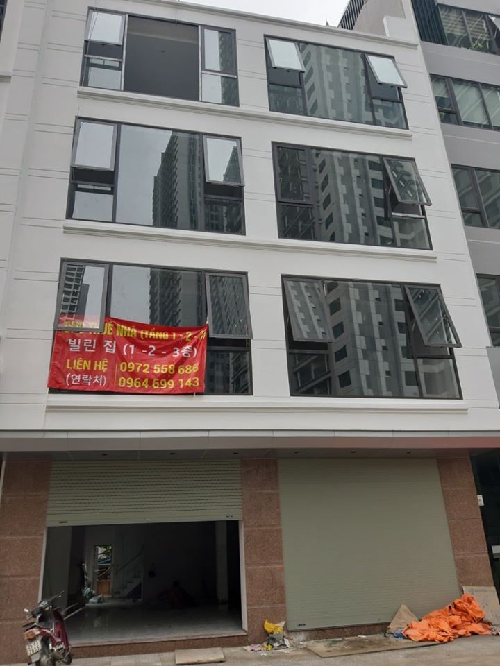 Chính chủ cho thuê mặt bằng kinh doanh hoặc làm văn phòng từ tầng 1- tầng 3. Goldmark City
