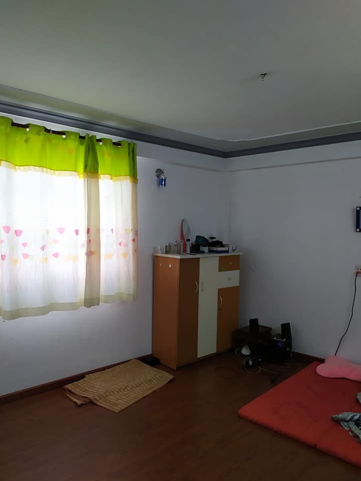 Cho thuê nhà trục chính hẻm 125 Hoàng Văn Thụ. Diện tích: 4x11.1