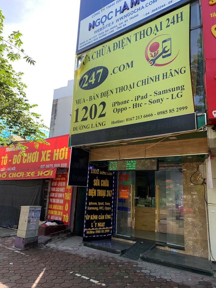 Sang nhượng mặt bằng ( yêu cầu không làm điện thoại) không làm hàng ăn. 1202 Đường Láng