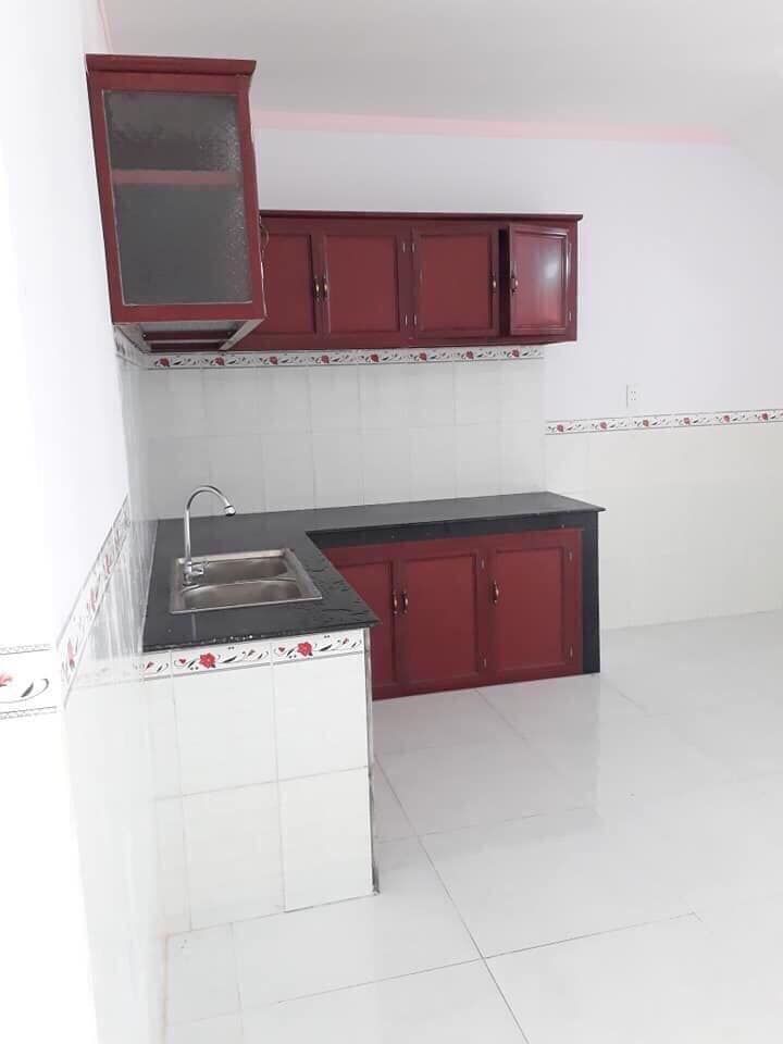 Bán nhà chính chủ Đường xe hơi vào tận nhà kế siêu thị Biccy ngã 3 Vũng tàu phường Long bình Tân