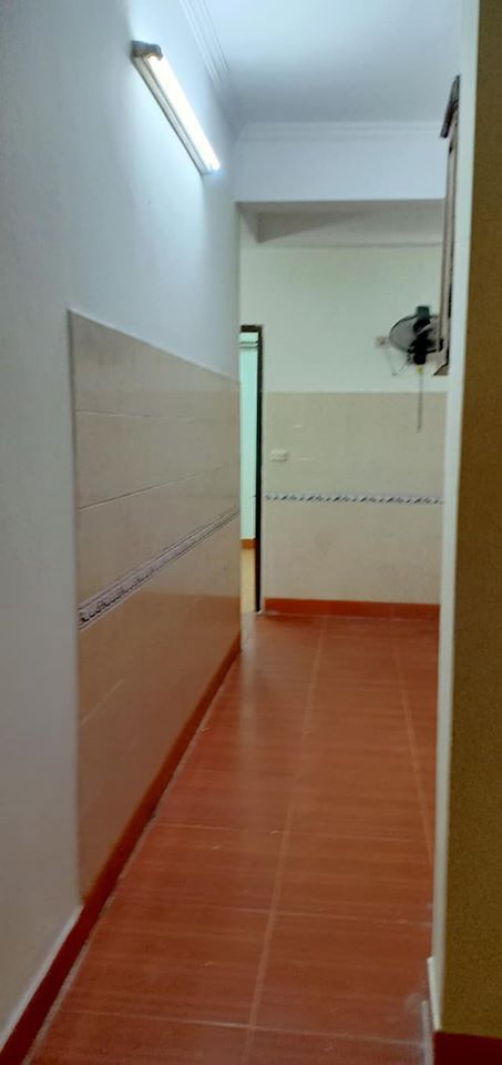 Cho hộ gia đình thuê nhà tập thể tầng 1 Khu Tập thể Bộ Công An phố Nguyễn Huy Tưởng - Quận TX