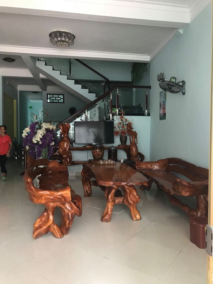 Chỉ 1 tỷ 950 bạn đã có ngay căn nhà 3 tầng Bán nhà Trần Xuân Soạn - P. Đông Thọ -TPTH