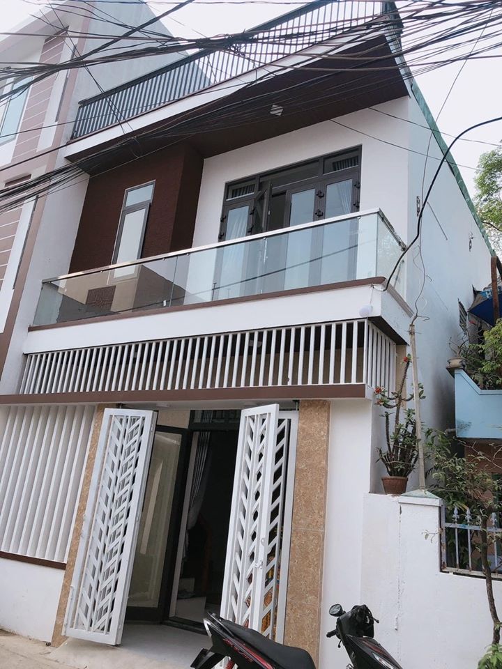 Nhà mới đẹp cho thuê : 2 tầng PHẠM NHƯ TĂNG Thanh Khê