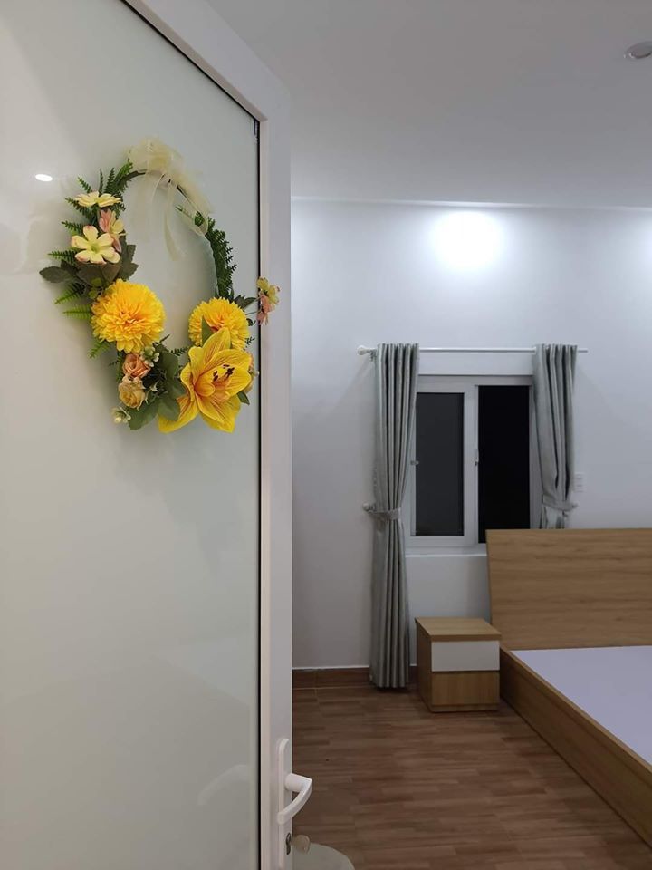 Chào bán nhà 2T , full nội thất kiệt trước nhà 3m cách kiệt oto Lê Đình Lý 50m .