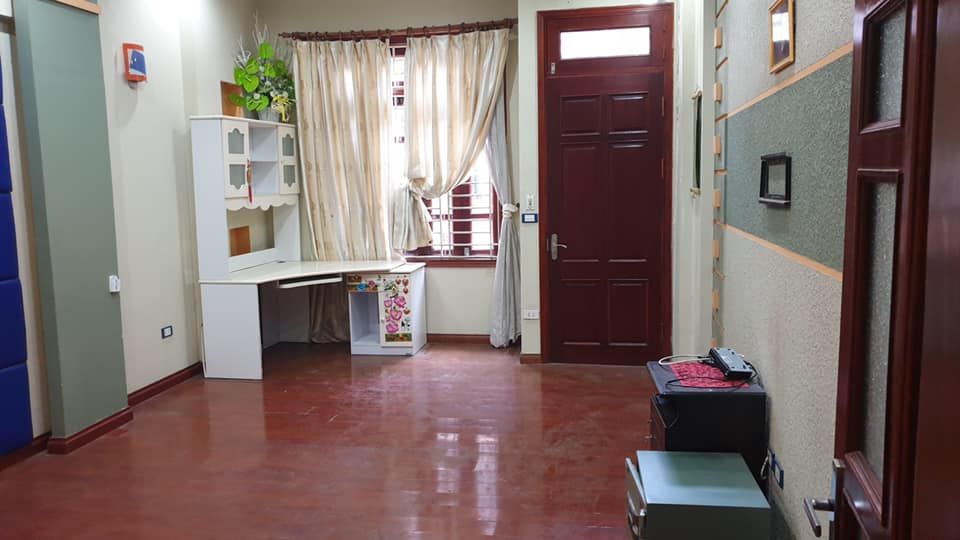 Cho thuê nhà 5 tầng -50m/tầng tại số 9 ngõ 66 Nguyễn Phúc Lai - HN