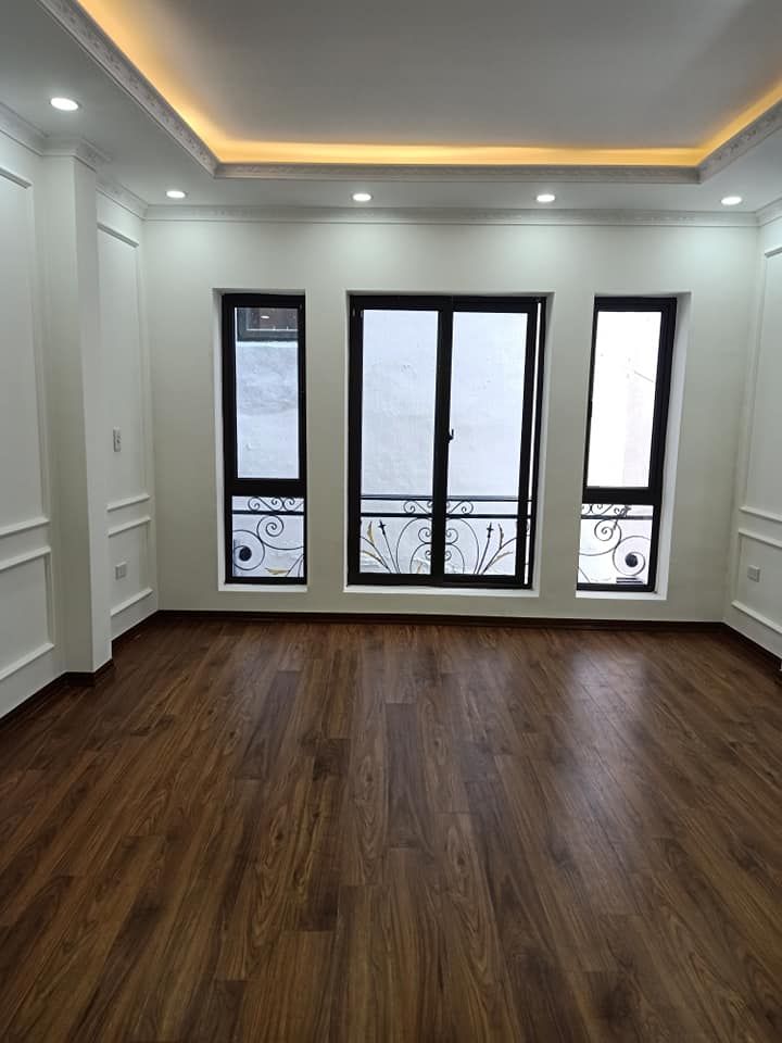 Duy nhất 1 căn, chỉ 3.x tỷ/54m2. Khu vực Ngã Tư Sở, Không có căn thứ 2 - Không nhanh là mất.