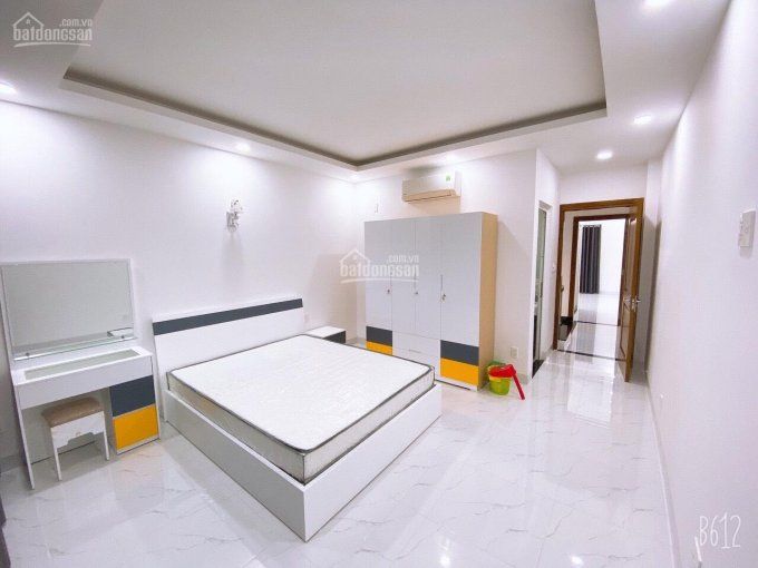 Cần bán nhà nhỏ xinh, 4 tầng giá tốt phố Thái Hà tìm duyên chủ mới