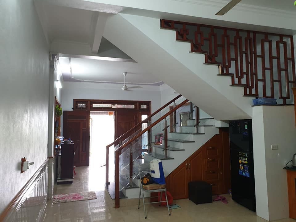 Do chuyển cồng tác vào Phú Quốc gia đình cần chuyển nhượng lại Nhà mới xây sau ủy ban xã Ninh Tiến