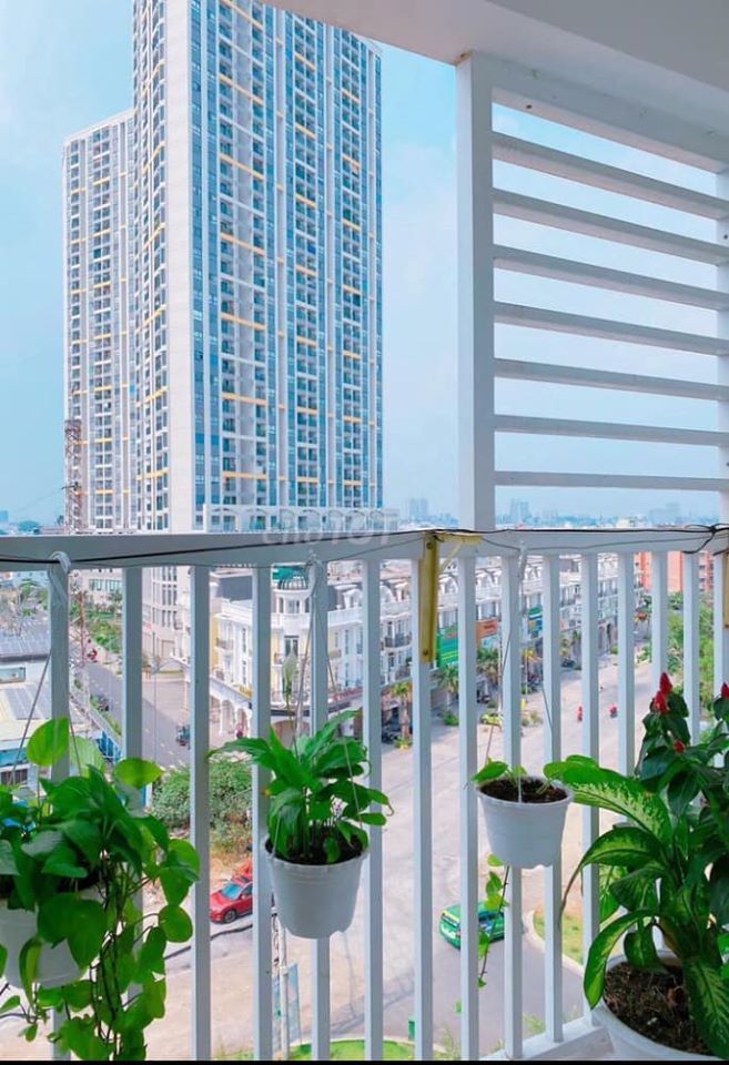 Cho thuê căn hộ 2pn 2wc nội thất y hình Giá thuê: 10tr Số 1 Tạ Quang Bửu p6 q8