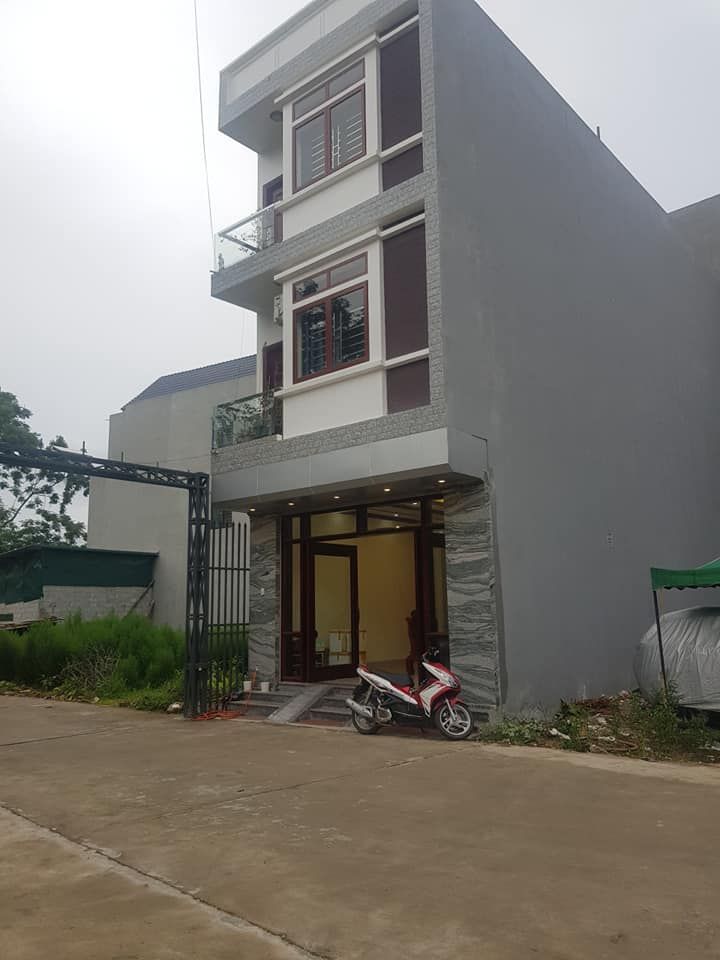 BÁN nhà đẹp 3 tầng - TP Lạng Sơn 76m2 - Mặt tiền 5m. Thiết kế hiện đại, sang trọng.