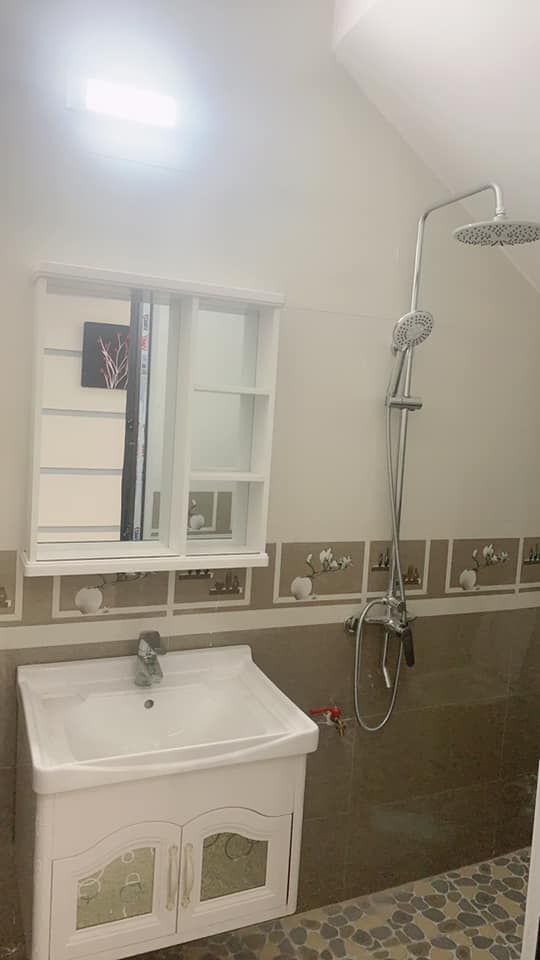 Cần bán nhà gấp giá rẻ 2 tầng số 166A Lê An phường Trần Phú tp Bắc Giang(cách chợ Cầu Chui 200m)