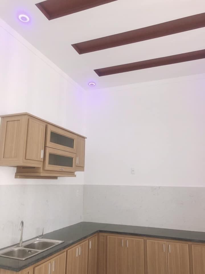Bán nhà đường Lê Hữu Trác, P. Thắng Lợi, Tp. Kon Tum.