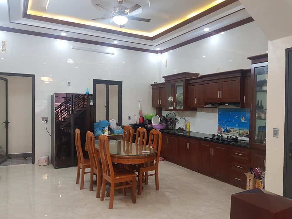 BÁN nhà đẹp 3 tầng - TP Lạng Sơn 76m2 - Mặt tiền 5m. Thiết kế hiện đại, sang trọng.