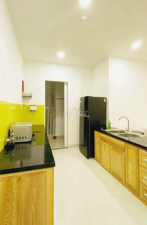 Cho thuê căn hộ 2pn 2wc nội thất y hình Giá thuê: 10tr Số 1 Tạ Quang Bửu p6 q8