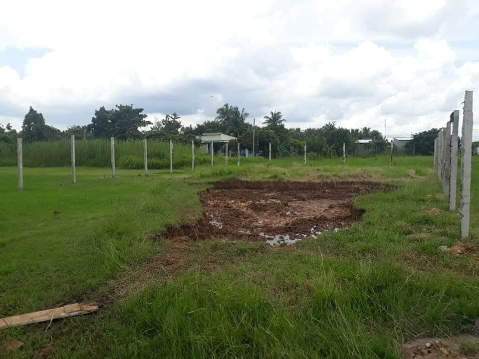 Cần bán gấp 762m2 đất vườn. Thuộc Khu minh Linh, P5, Tp Vĩnh Long, Tỉnh Vĩnh Long.