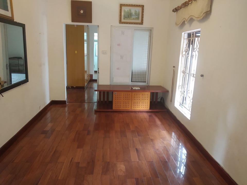 MẶT PHỐ GIẢNG VÕ. Cho thuê căn hộ 60m, 2 ngủ, full đồ - 6.5 TRIỆU.