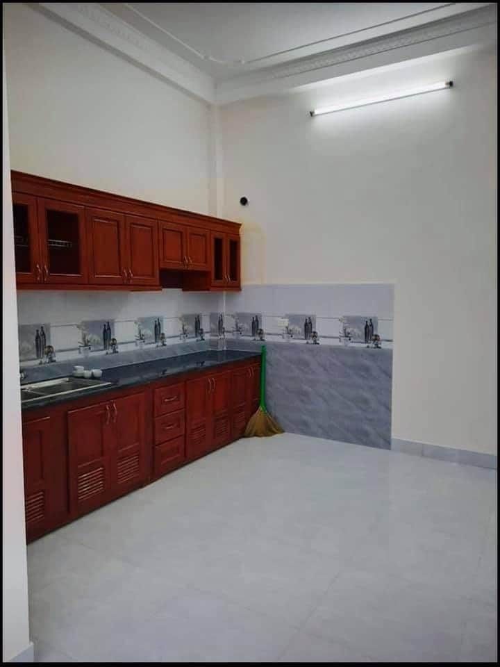 Bán nhà 3 tâng xây mới ngõ đường TRẦN NHẬT DUẬT gần ngã 3 lê hồng phong gần hồ vị xuyên