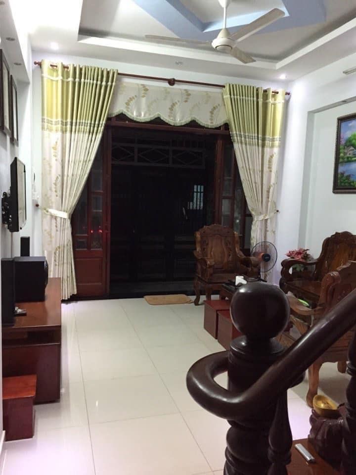 chính chủ cần bán căn nhà 1 trệt 1 lầu Hẻm 175 đường 2, Tăng Nhơn Phú B, Quận 9.