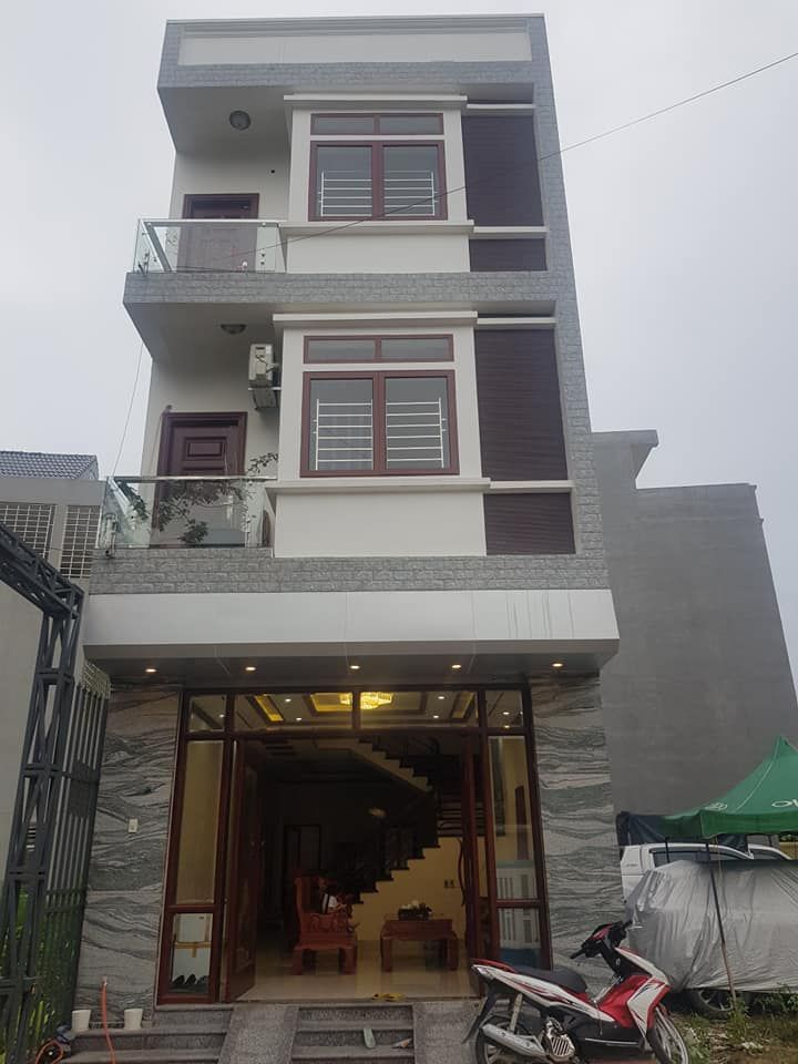 BÁN nhà đẹp 3 tầng - TP Lạng Sơn 76m2 - Mặt tiền 5m. Thiết kế hiện đại, sang trọng.