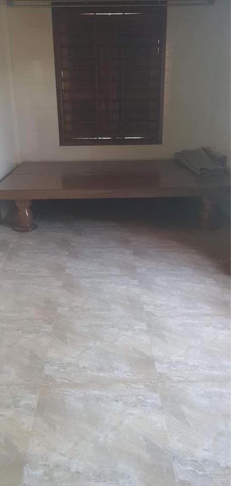 Cần Bán gấp nhà kiên cố đổ bằng Tân Tiến Thạch Tân ,móng làm kiên cố lên tầng thoải mái