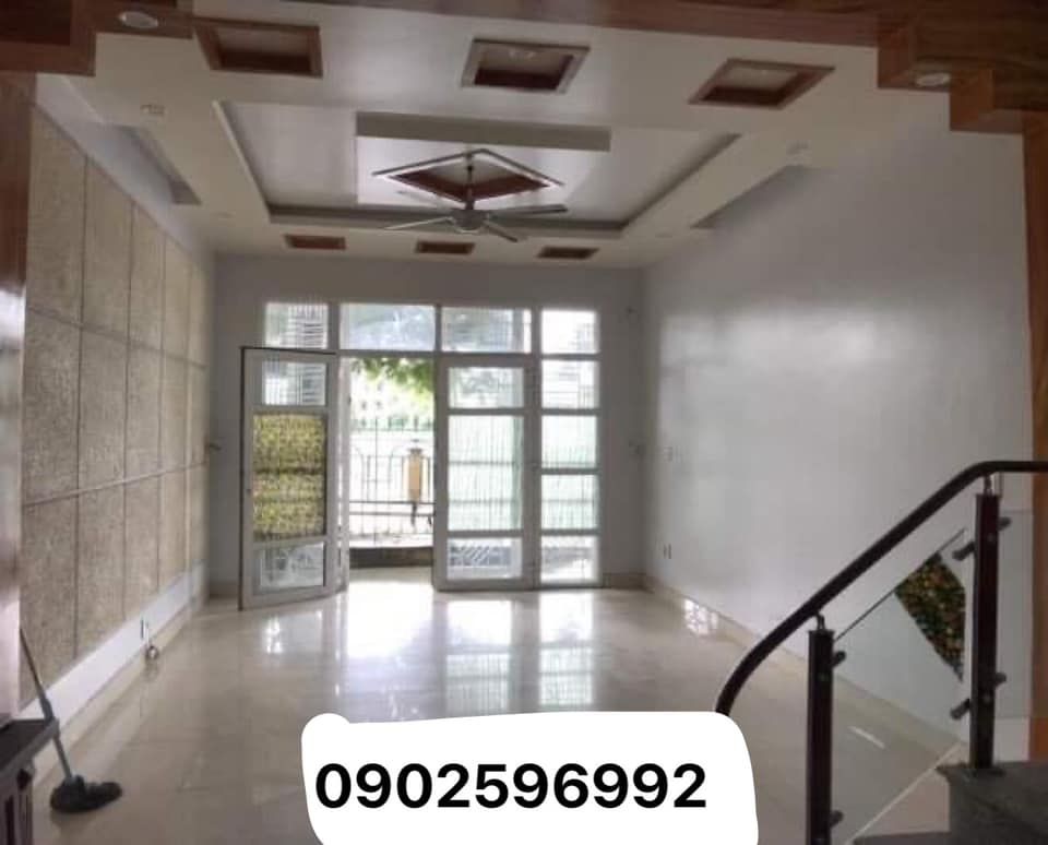 Cho thuê nhà 4 tầng (mặt hồ An Biên), Ngô Quyền, Hải Phòng