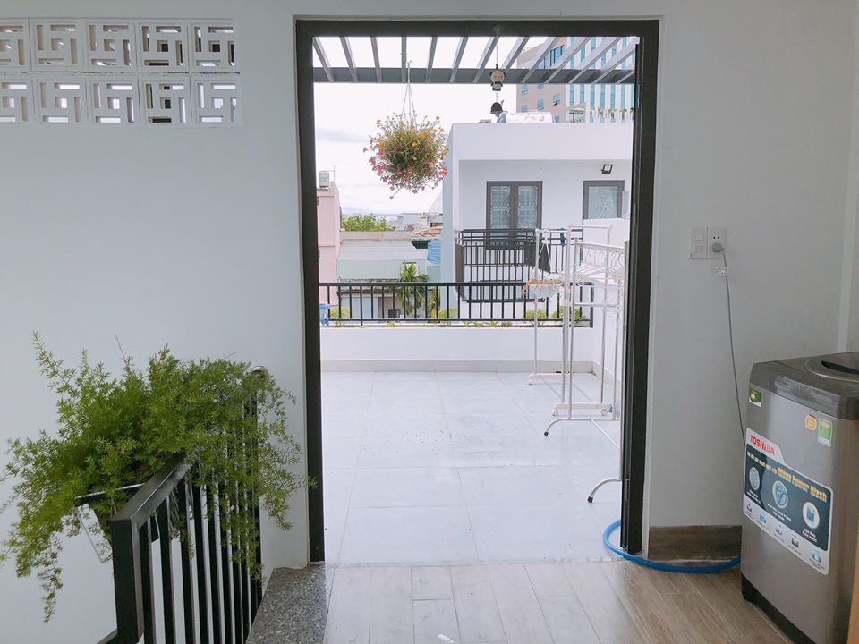 Căn hộ mới xây 20m2 nằm trong nhà 4 tầng, ngay trung tâm TP, Núi Thành