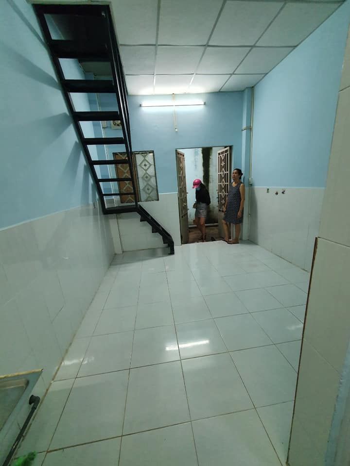 Cho thuê nhà hẻm đường 25A, phường Tân Quy, Quận 7.