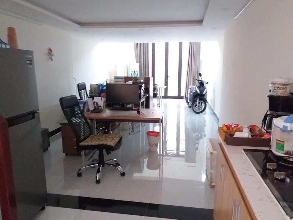 Cho thuê nhà nguyên căn đường phạm tu sát dương đình nghệ. Nhà vừa ở vừa làm văn phòng được