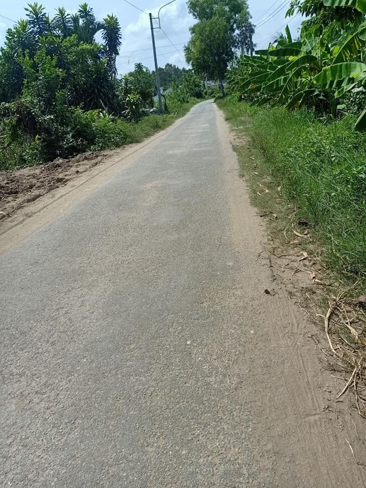 cần bán thửa đất mặt tiền . Giá rẻ như đất nền . Vị trí đường Sơn Vọng thuộc phường 8 TP Trà Vinh
