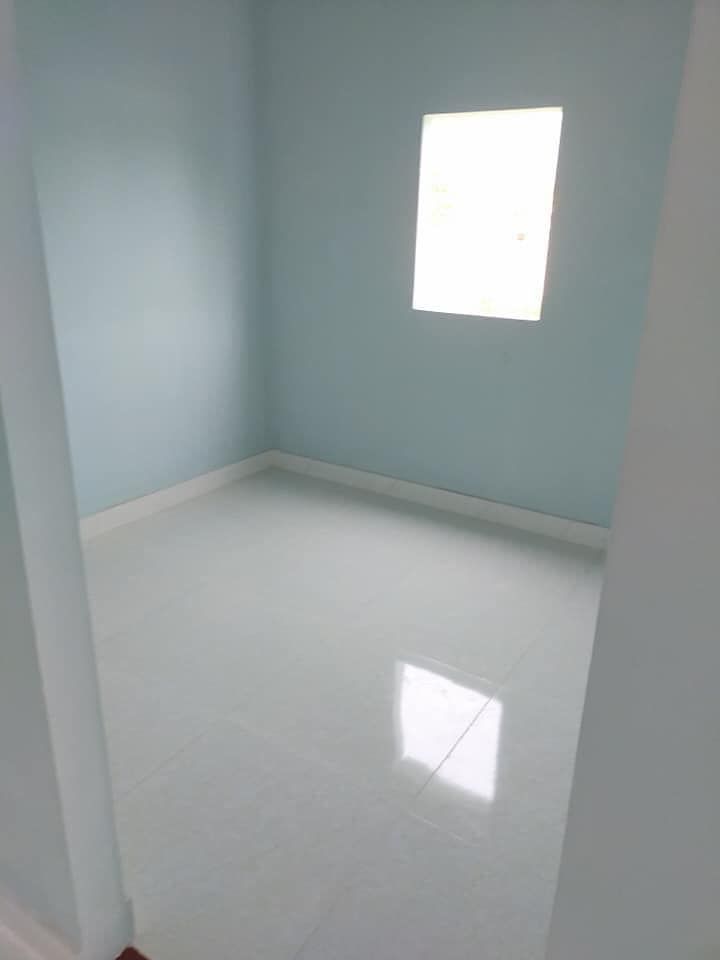 NHÀ MỚI XÂY 120m2 giá 890tr GẦN TRƯỜNG TIỂU HỌC BÌNH HÒA. PHƯỜNG BỬU LONG LH 0986083990