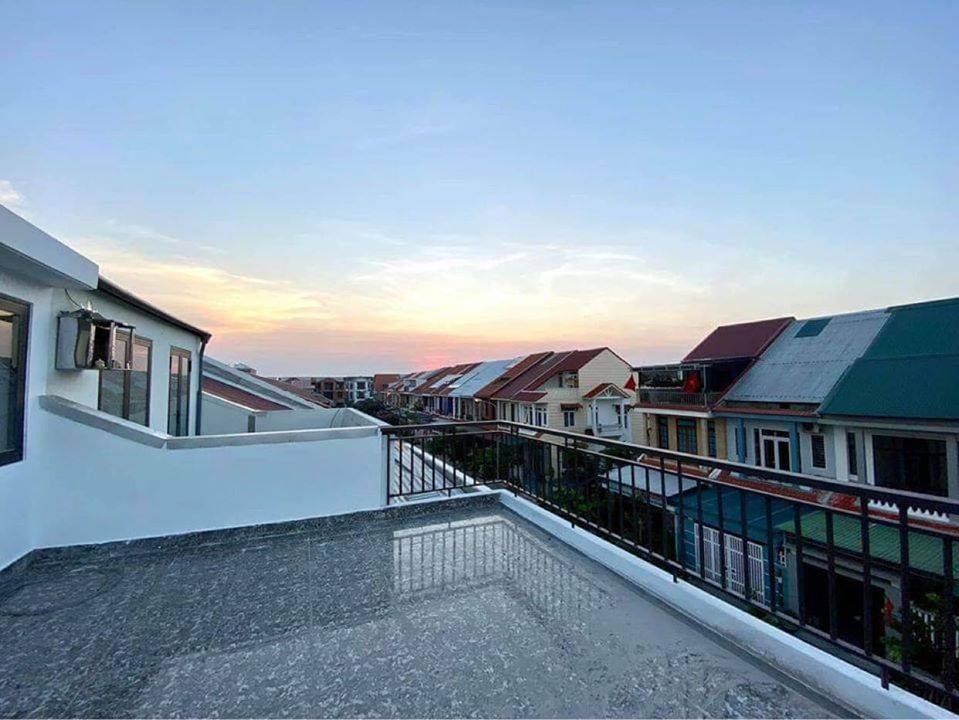 Cần bán gấp căn nhà 3 tầng khu B khu đô thị Phú Mỹ Thượng đã hoàn thiện.