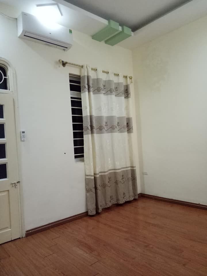 CHO THUÊ NHÀ NGÃ TƯ SỞ 3 PHÒNG NGỦ FULL ĐỒ 8.5TR. Ở HỘ GIA ĐÌNH. LH 0362.542.999