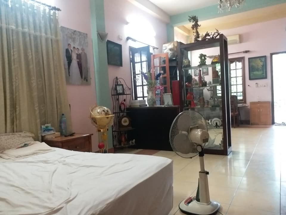 BÁN NHÀ 4 TẦNG MẶT PHỐ BA ĐÌNH - LÔ GÓC 99M2 Ô TÔ ĐỖ CỬA