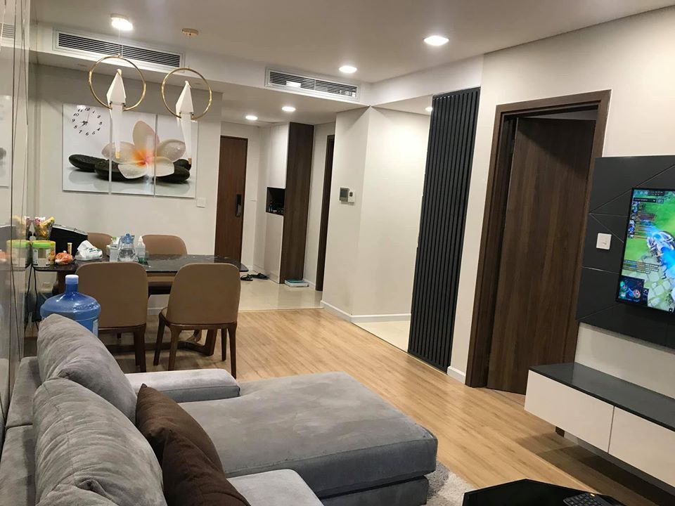 Chính chủ cho thuê căn hộ chung cư cao cấp (full đồ - chỉ việc xách vali đến ở)