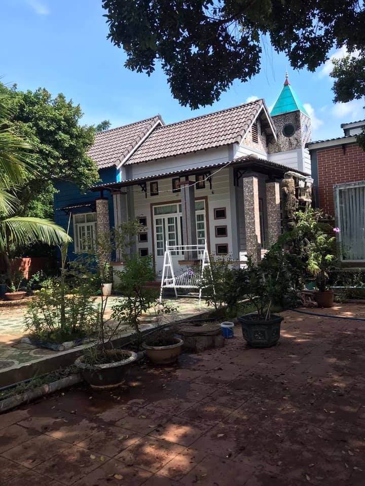 BÁN NHÀ VƯỜN QH 2 MẶT TIỀN TRƯỚC SAU PHƯỜNG KHÁNH XUÂN DIỆN TÍCH RỘNG DÀI