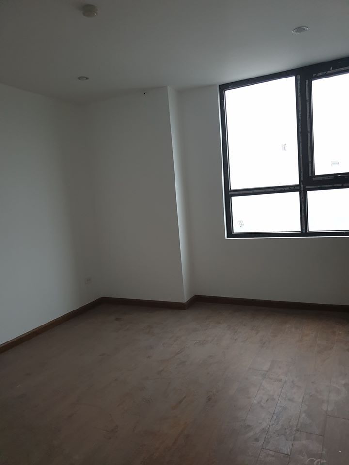 Bán Căn Góc Chung Cư Đông Bắc 3 ngủ, 2 wc. 85m2. Ban công Tây Bắc nhìn Cung Cá Heo