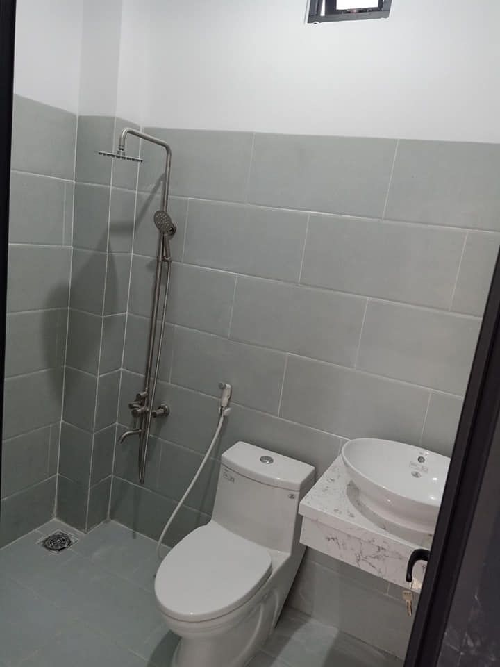 Bán nhà lầu đẹp Phú Lợi cách Huỳnh Văn Lũy 100m. Đường ô tô thông