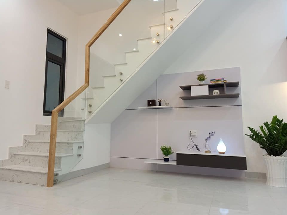 Bán nhà lầu đẹp Phú Lợi cách Huỳnh Văn Lũy 100m. Đường ô tô thông