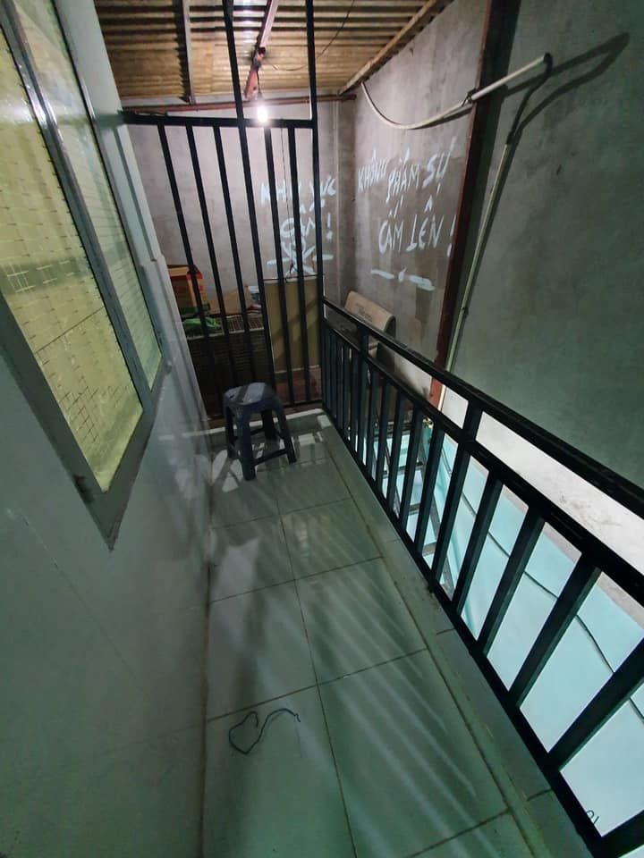 Cho thuê nhà hẻm đường 25A, phường Tân Quy, Quận 7.