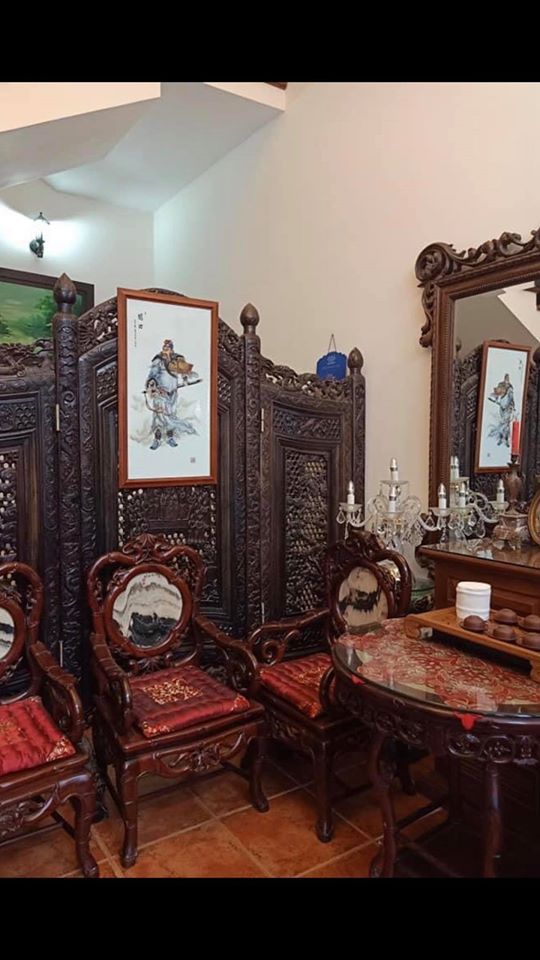 Cần bán nhà mặt phố quận HAI BÀ TRƯNG. Kinh doanh buôn bán nhộn nhịp, ôtô vào nhà, mặt tiền khủng.